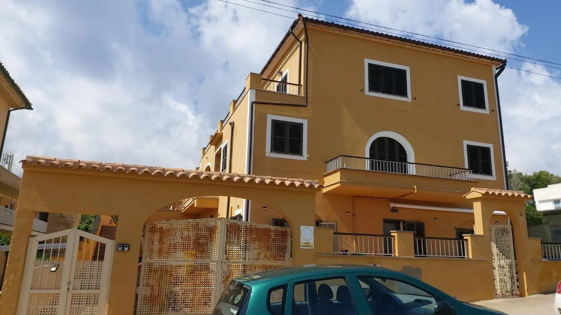 Yourhouse Sol I Mar 1 Beach Apartment Cala Mesquida  Hiszpania